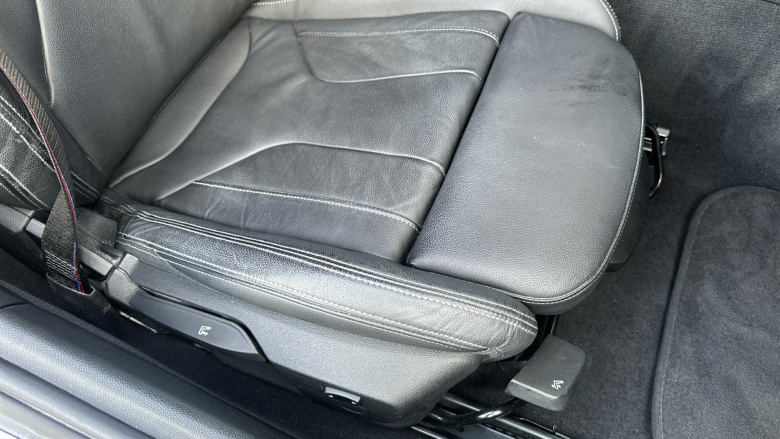 BMW Z4 sDrive 20i M Sport 2dr Auto Petrol Roadster